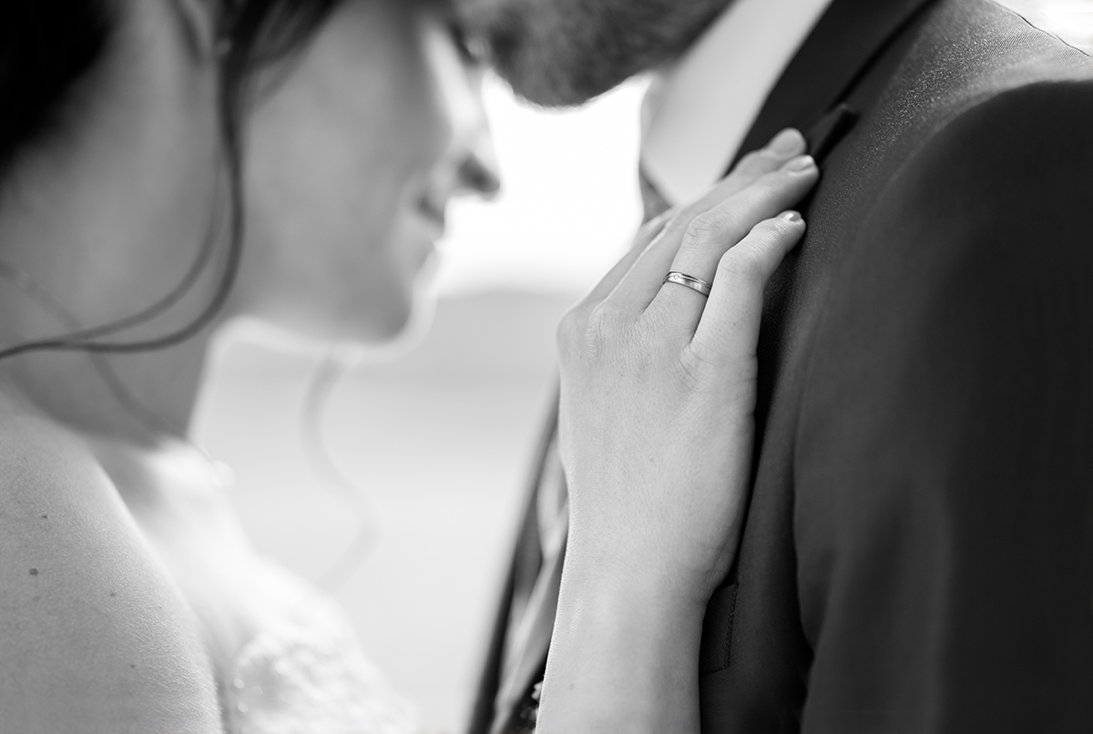 Braut und Bräutigam an ihrem Hochzeitstag